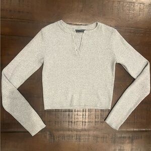 Brandy Melville light gray long sleeve sweater